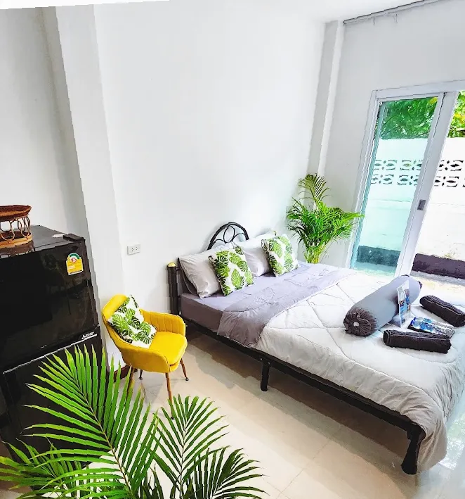 Amorn Apartment อมร อพาร์ทเม้นท์