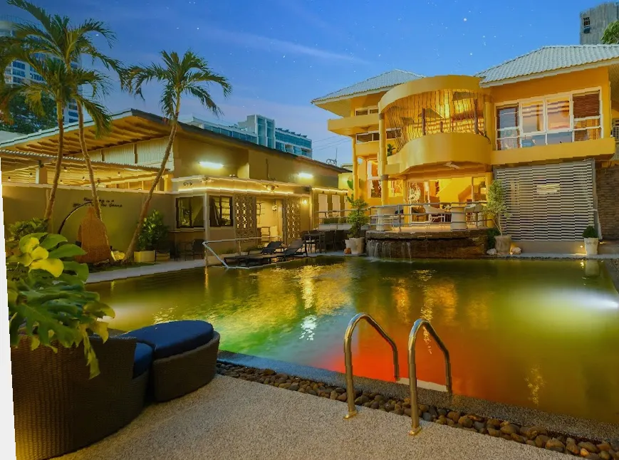 Sands Sauna Beach Club Pattaya