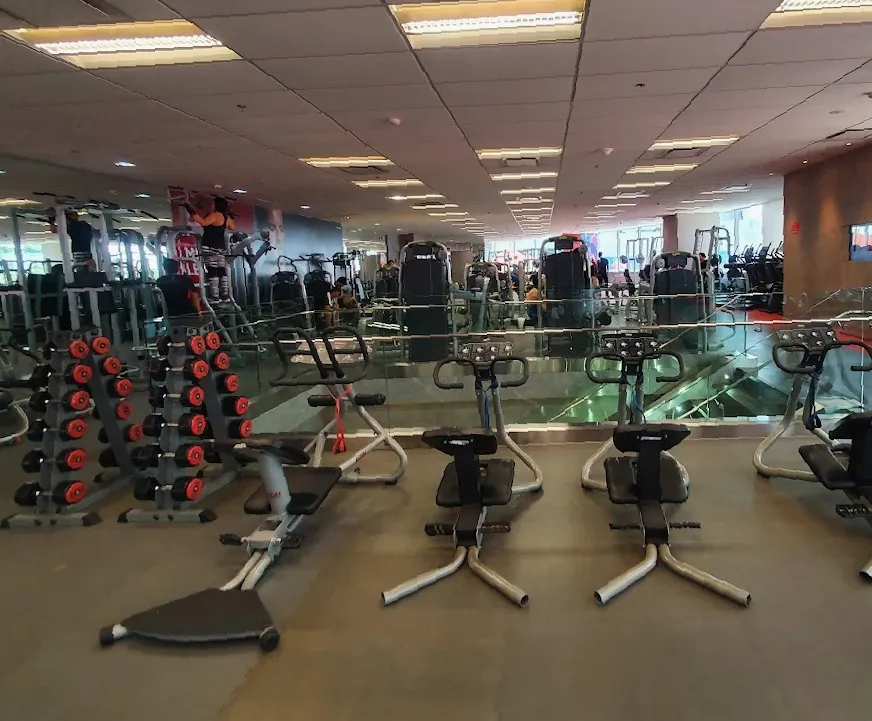 Fitness First - Platinum Q House Lumpini