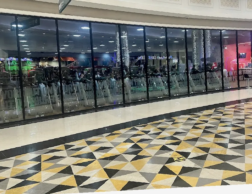 Jetts 24 Hour Fitness - Market Village Hua Hin