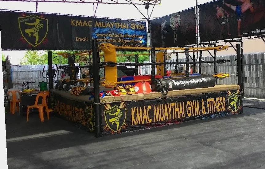 Khun Suek Muay Thai