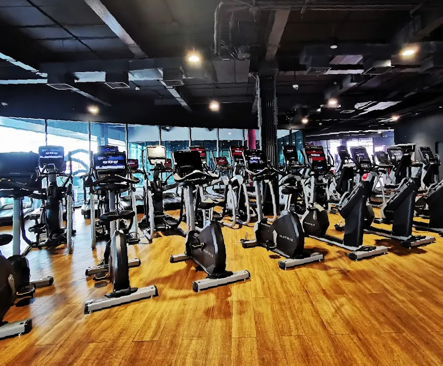 Fitness First Zone Central World ฟิตเนส เฟิรส์ท โซน เซ็นทรัลเวิลด์