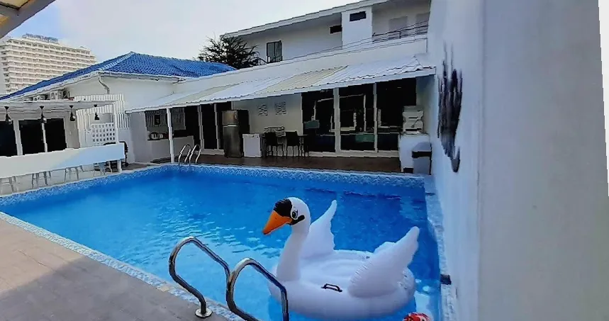 Atside Pool Villa (12 Rooms)
